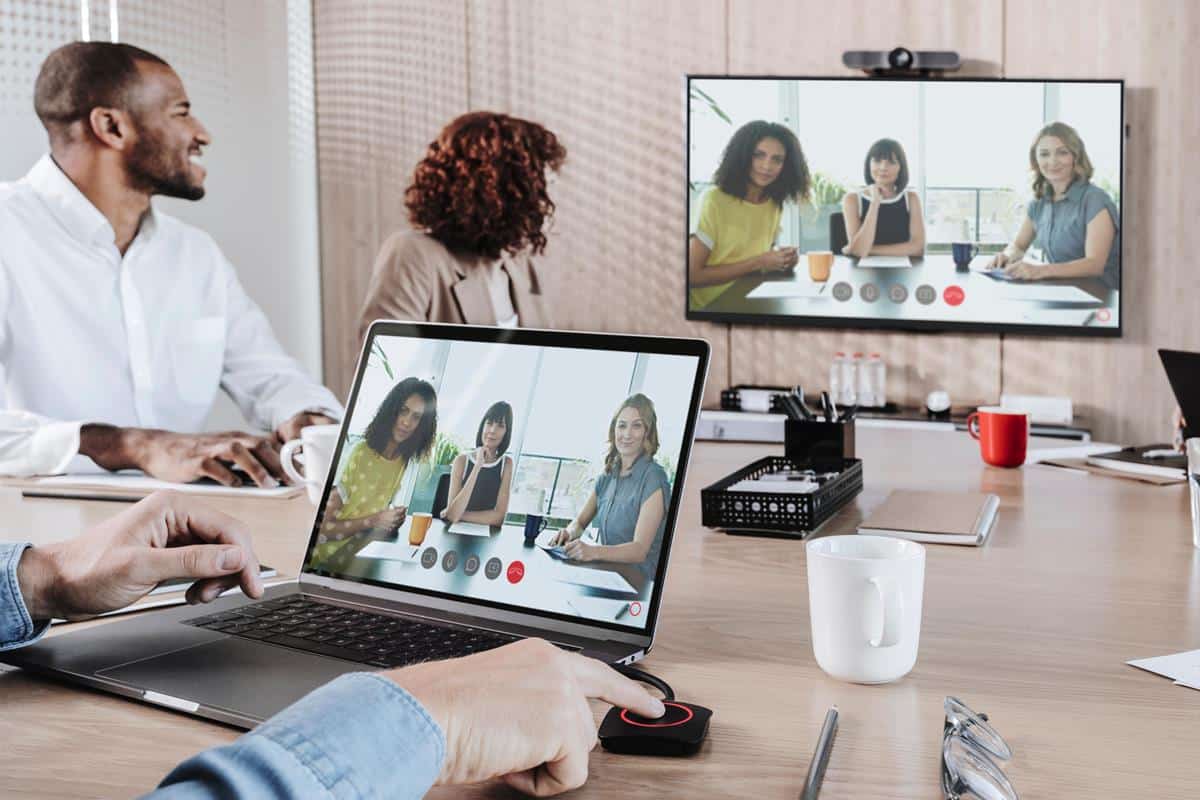 The Barco ClickShare Is Perfect For Today’s Hybrid Work Environment